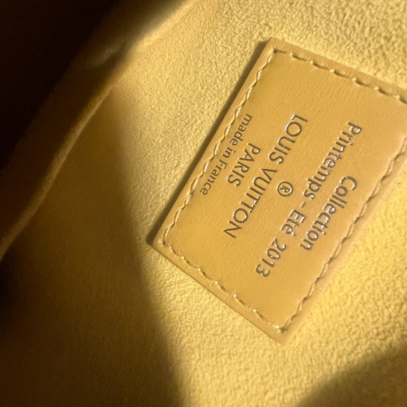 LOUIS VUITTON Speedy 20 Cube Illusion Fleur Yellow Suede pre owned - Picture 16 of 16